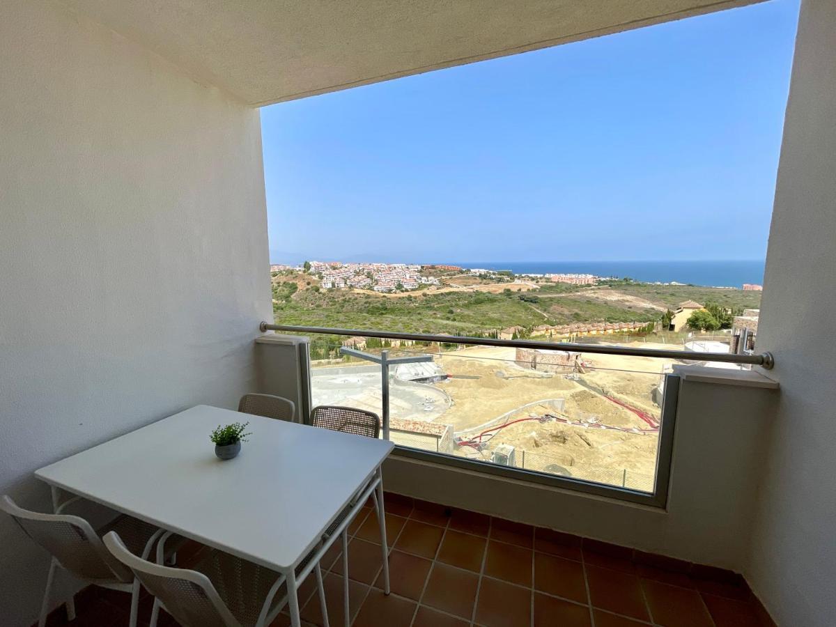 Top Sea View Apartment - 7 Minutes To Sotogrande Castillo de Sabinillas Exterior foto